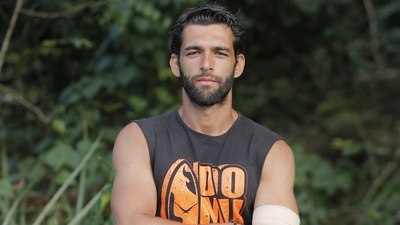 Survivor'da Melih Özkaya şoku!