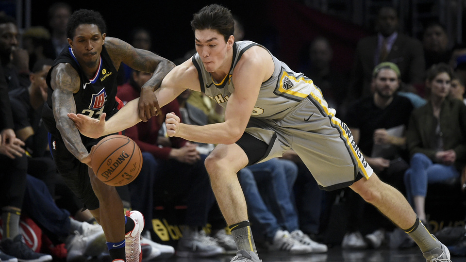 Cedi Osman'dan kötü haber