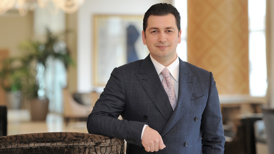 "En kısa zamanda mermer lobisi kurulmalı"