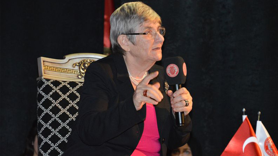 Canan Karatay'dan "O fıstıkları yemeyin" açıklaması!