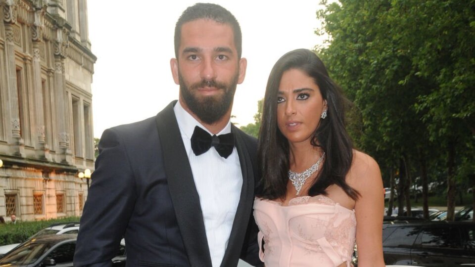 Arda ile Aslıhan evlendi! Ölüm haberini Aslıhan'a söyleyemediler...