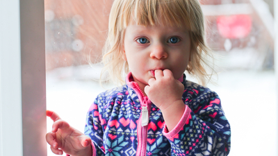 Çocuklarda parmak emme ne zaman sakıncalı?
