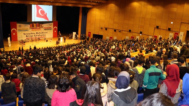 Diyarbakır'da bir milyon kişi kitapla buluşacak!
