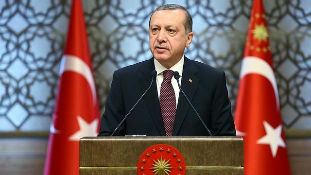 Cumhurbaşkanı Erdoğan işadamı Hüseyin Başaran'a başsağlığı diledi