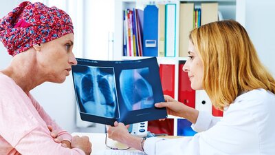 Kanser tedavisi görenler 'engelli' haklarından yararlanacak!