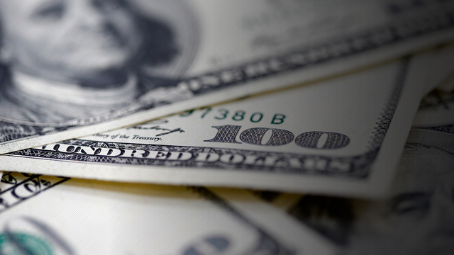 Türkiye'ye dolar yağdı
