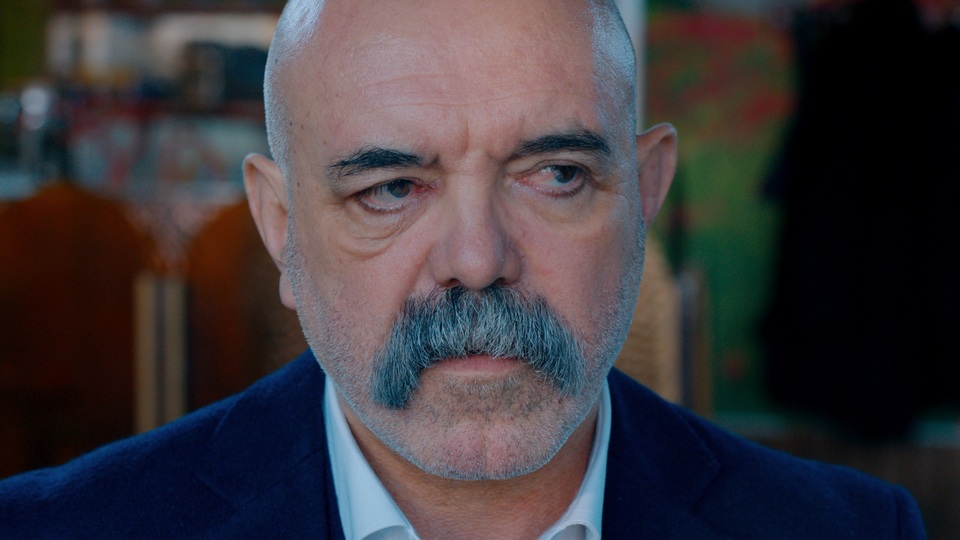 "Biz para biriktirmeyiz, biz insan biriktiririz!"