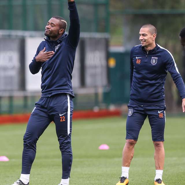 İnler ve Chedjou göreve!