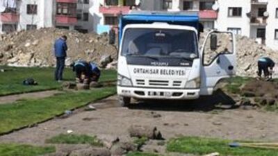 Hüseyin Avni Aker Stadı'nın çimleri sergilenecek