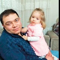 İş kazasında iki gözünü de kaybetmişti! Kızını ilk kez gördü...