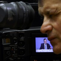 Facebook günlük haber programları yayınlayacak