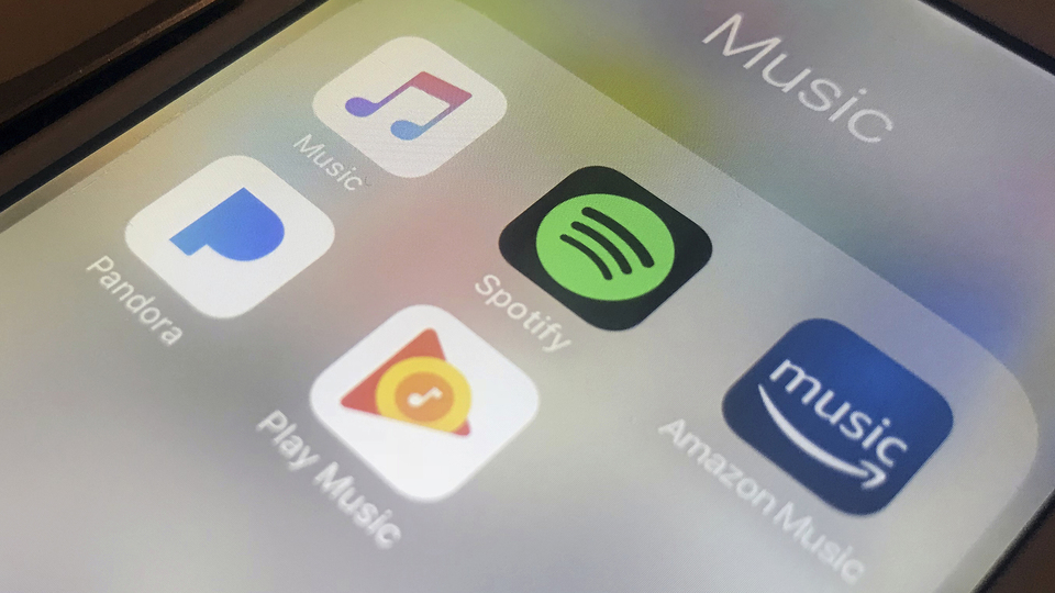 Apple coştu! Bir ayda 2 milyon aboneyi kaptı