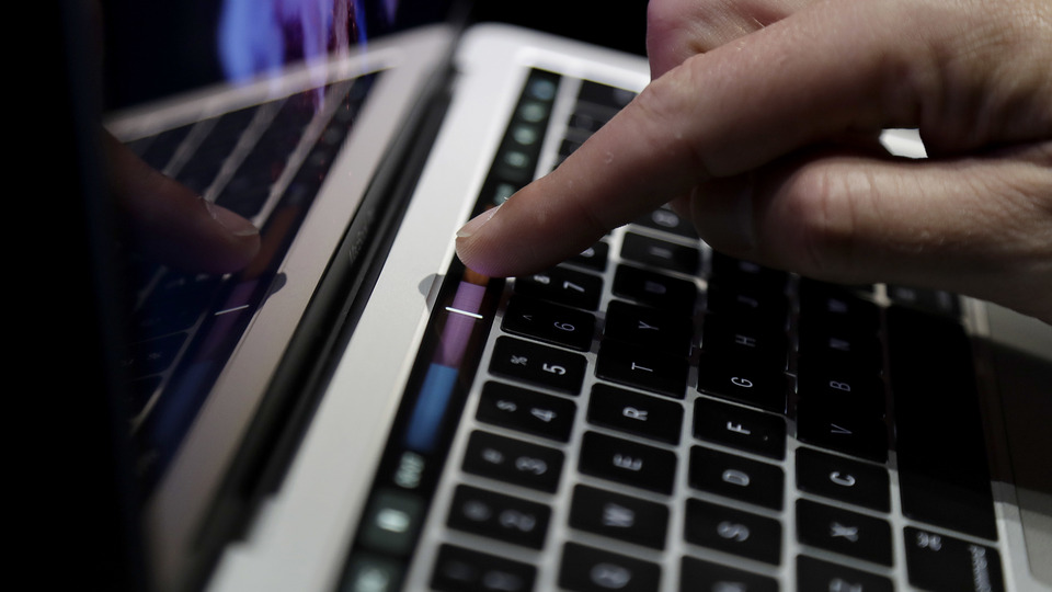 Apple'da kripto para krizi! O da yasakladı