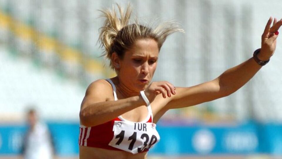 Sema Aydemir kimdir?