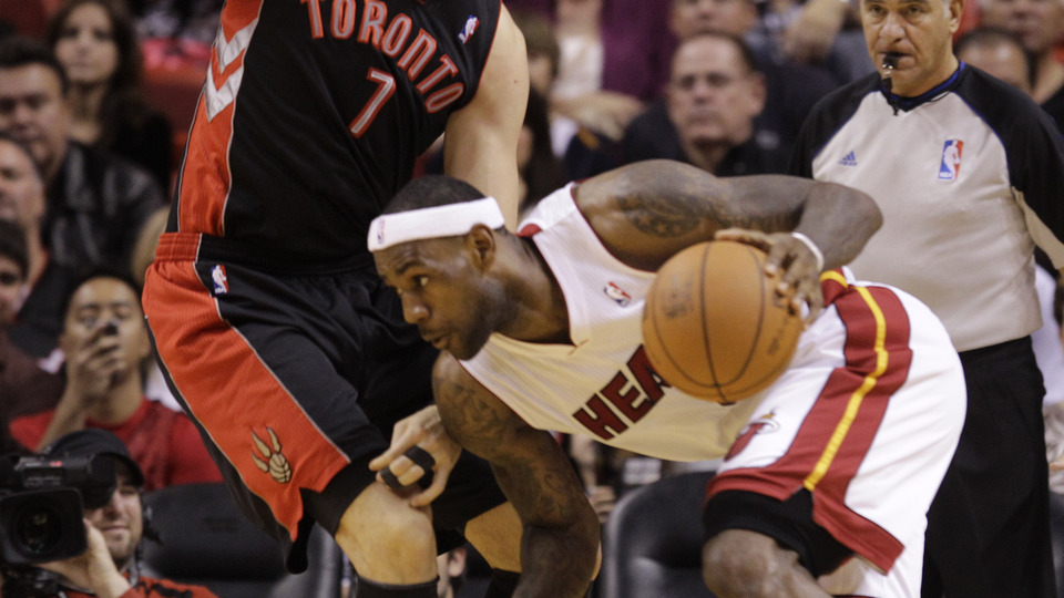Toronto Raptors seriye bağladı