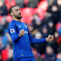 Cenk atıyor, İngiltere konuşuyor!