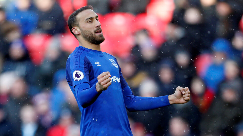 Cenk atıyor, İngiltere konuşuyor!