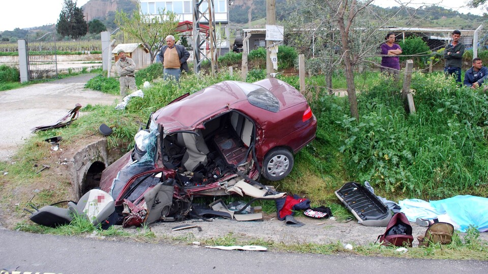 Katliam gibi kaza! Bir aile yok oldu