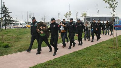 8 kilit isim yakalandı! Türkiye ayağını onlar yönetiyormuş