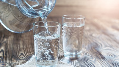 Uzmanlara göre günde en az 2 litre! Peki neden su içmeliyiz?