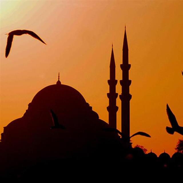 Regaib Kandili hangi güne denk geliyor?