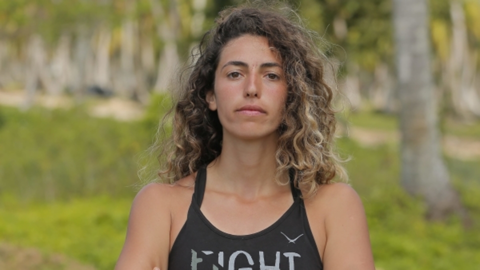 İpek Yaşar kimdir?