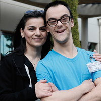 Down sendromlu genç işiyle hayata bağlandı