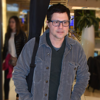 Evlilik sorularını duyunca uzaklaştı