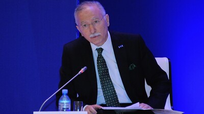 Ekmeleddin İhsanoğlu Türkiye'ye getirildi