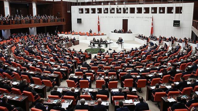 Torba tasarı yasalaştı