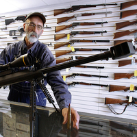 YouTube yasakladı! Silahlara veda...