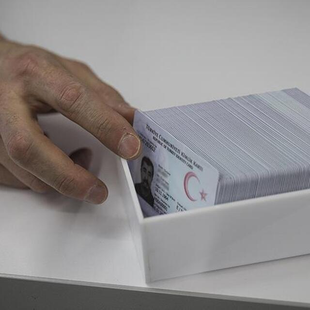 Yeni kimlik, ehliyet ve pasaport için kritik açıklama