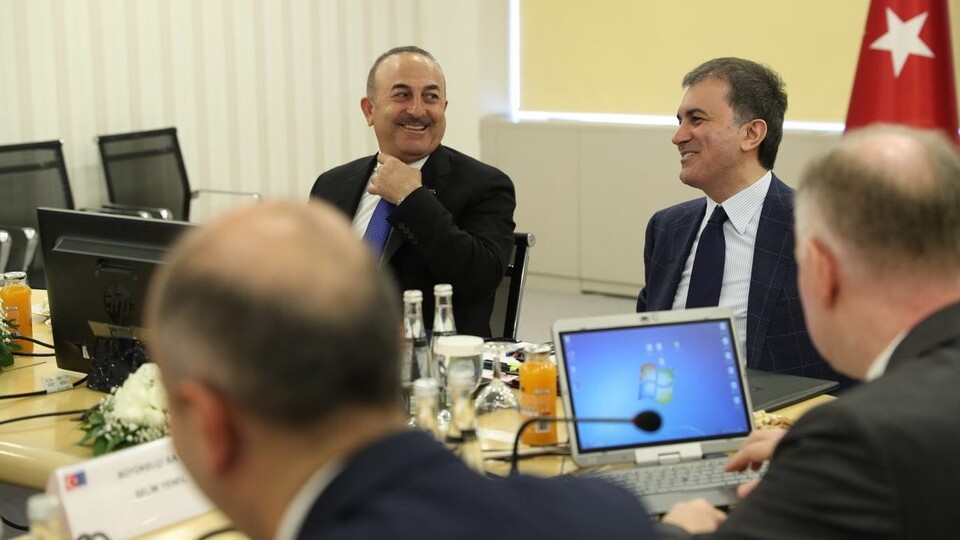 İki bakan AB zirvesi hazırlıkları için buluştu!