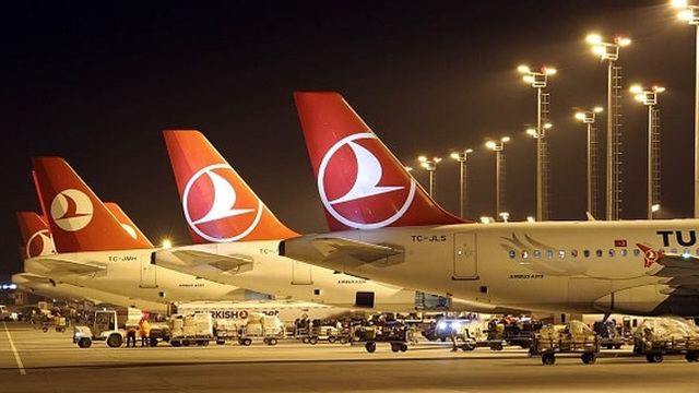 THY'nin Paris seferine grev rötarı