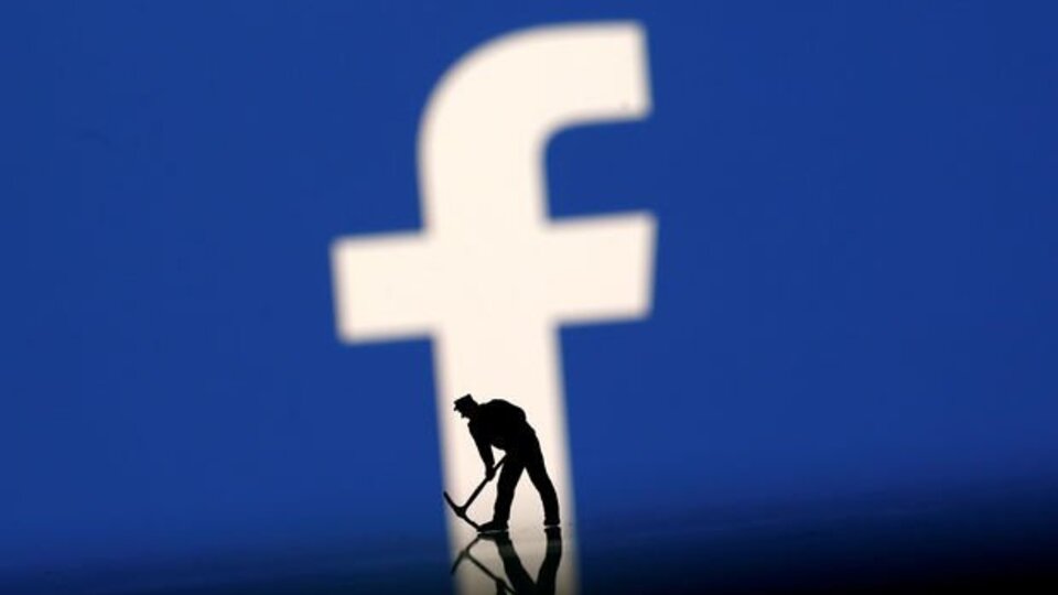 Facebook skandalına ilişkin AB'den sert açıklama!
