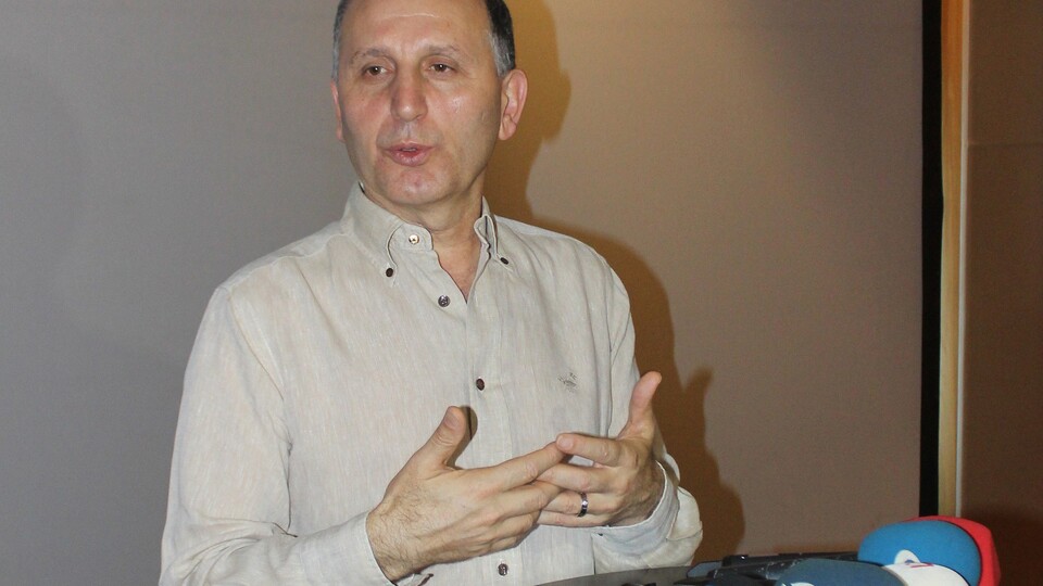 Hekimoğlu'ndan Başkan Usta'ya salvo!