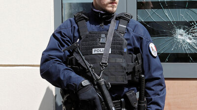 Fransa'da Türk marketi kundaklandı