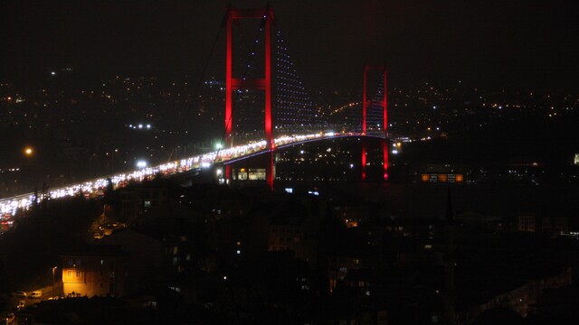 İstanbul karanlığa büründü!