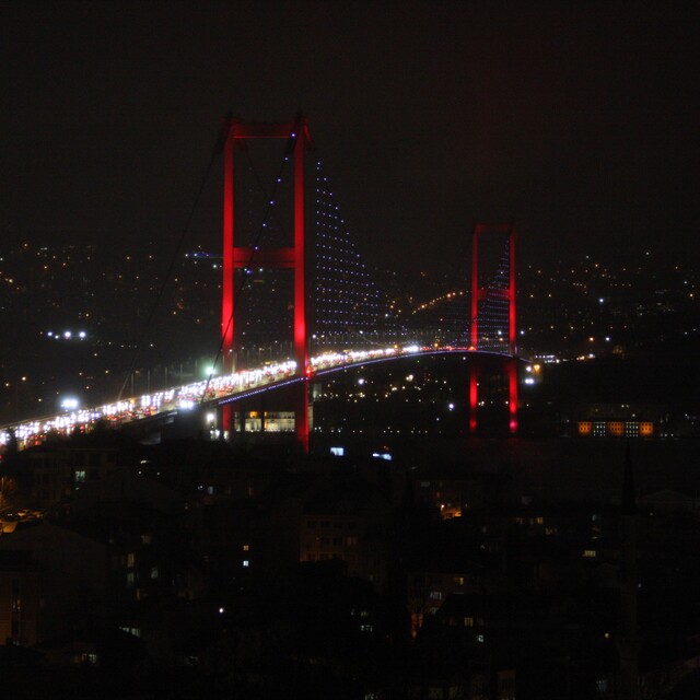 İstanbul karanlığa büründü!