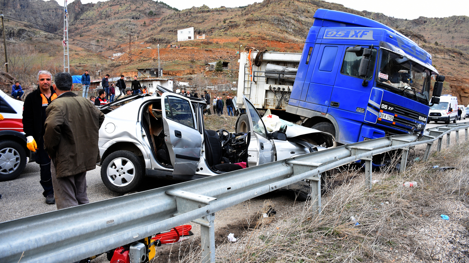 Gümüşhane'deki feci kaza can aldı