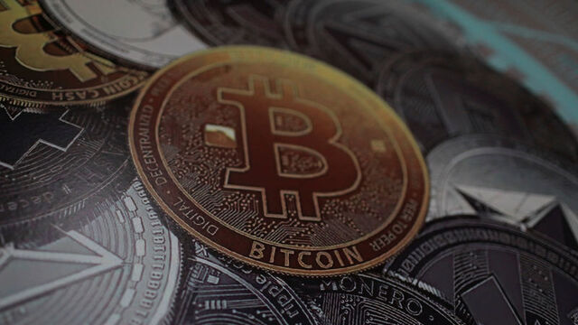 Dün yüzde 5,86 değer kazanan Bitcoin yeniden düşüşe geçti!