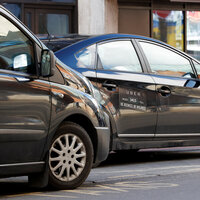 640 milyon nüfuslu pazardaki tüm işlerini devrediyor