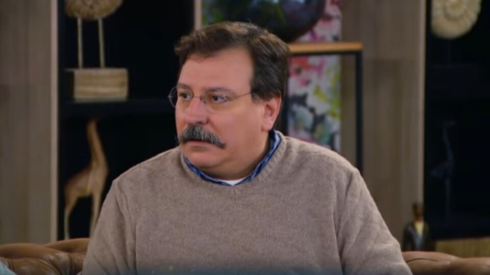 Tuna eski eşine borç para veriyor