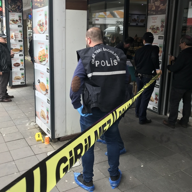 Beşiktaş Levent'te silahlı saldırı: 2 yaralı