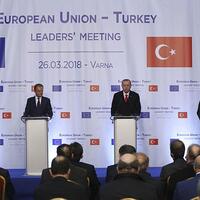 "Zorlu dönemi geride bırakmış olmayı umuyoruz"