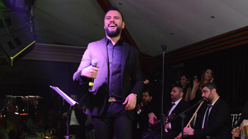 "Sponsorlara duyurulur, yakında evleniyorum"