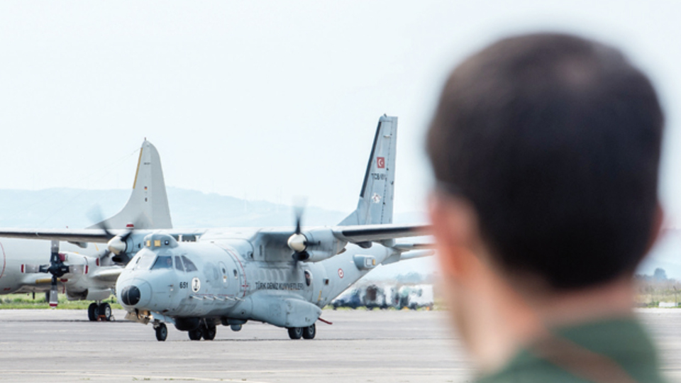 Türk askeri 6. Filo'ya konuk oldu