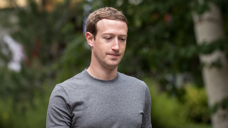 Hepsi ayakta: Cevap ver Zuckerberg!