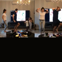 Demet Akalın ve eşinden uzaylı dansı