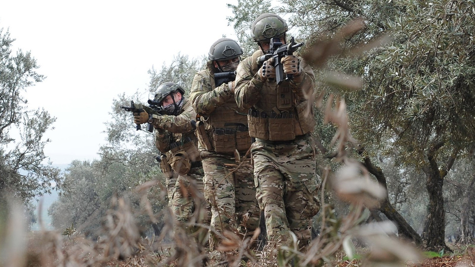 Afrin'in temizlenmesinin ardından gözler kritik bölge Tel Rıfat'ta!